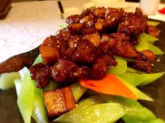 -湖庭壹品鸭王·传统北京烤鸭·别墅私房菜·庭院宵夜(江宁店)