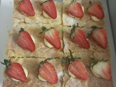 草莓拿破仑-幸福西饼生日蛋糕·下午茶(番禺店)