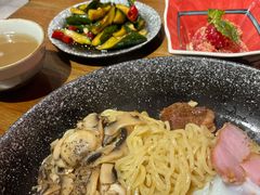 汤超级棒-千金一碗·宝岛一村(韩国街店)