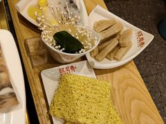 -旺龙巷重庆脆毛肚火锅·潜山扛把子店(潜山商业街店)