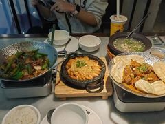 -小菜园新徽菜(镇江丹阳吾悦店)
