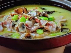 -香山湖家家宴(中山陵店)