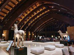 -三亚湾海居铂尔曼度假酒店