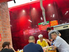 -养牛邓·潮汕牛肉海鲜自助火锅(广州店)