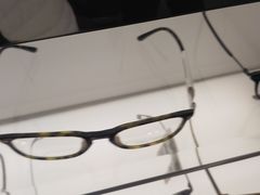 -LensCrafters亮视点(东方新天地店)