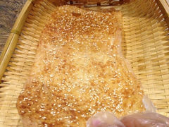 鞋底饼-弄堂里