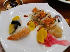 -青瓦餐厅·生鱼片·韩园烤肉(西塔店)