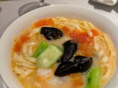 龙虾汤手工面-粤界(望京金辉店)