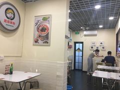 大堂-进哥湖南津市牛肉粉店(下沙店)
