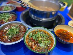 -马路边边·成都串串(翠柏路店)