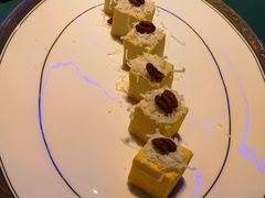 -逸馥荟(人广来福士店)