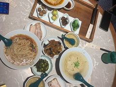 -松鹤面馆·古法焖肉面(观前店)