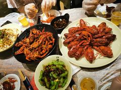 -巴厘龙虾·榜首油焖大虾(音乐学院·沿江酒馆店)