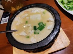 -宴小馆·小海鲜青岛菜(五四广场店)