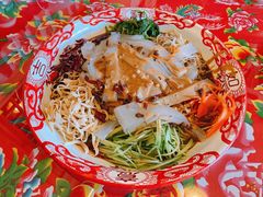 关东大拉皮-闯关东东北农家菜(崂山石老人店)