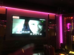 -好乐迪(张扬路八佰伴店)