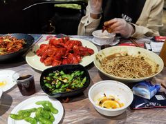 -巴厘龙虾·榜首油焖大虾(音乐学院·沿江酒馆店)