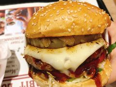 -The Habit Burger Grill 哈比特汉堡(爱琴海店)