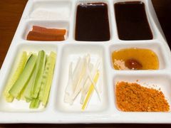 -小桃红·东北菜·春饼烤鸭(南阳湖街店)