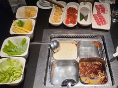 -海底捞火锅智慧餐厅(中骏世界城店)