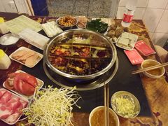 -邓莽子老火锅(中兴路总店)