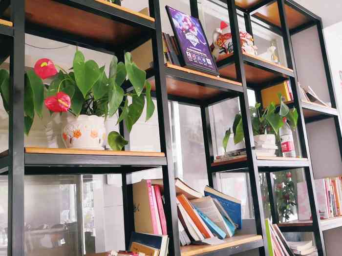 茶维司(秀灵店)-"秀灵路上新开的奶茶店也是这几天才刚开业.