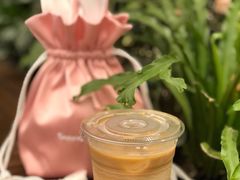 冰栀子花梨香拿铁-Seesaw Coffee(深圳万象天地店)