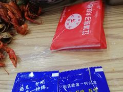 -江城燕子大排档(江汉路步行街店)