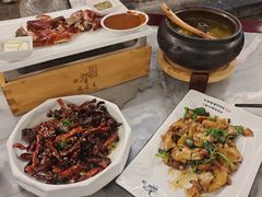 -蔼若春.传承三十年云南菜(金碧公园店)