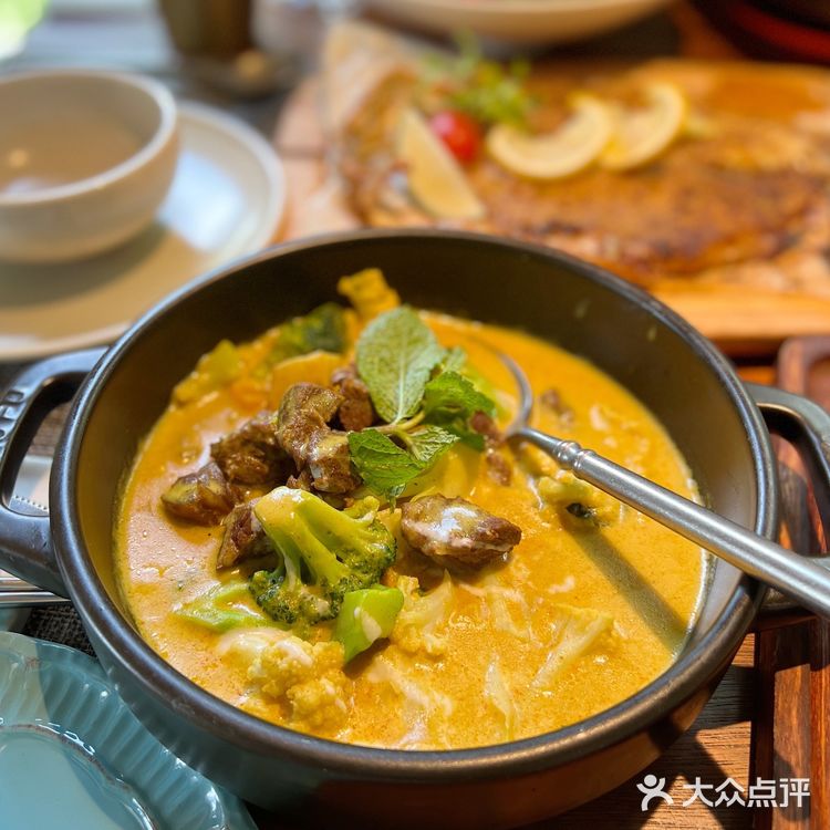 杭州探店|藏在半山腰的庭院花园餐厅🍃