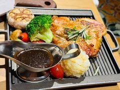 -卢布里西餐厅(星海广场店)