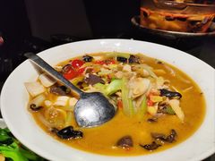-鸽子侯·家宴·平价海鲜(市图书馆店)