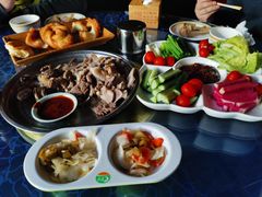 -玛拉沁艾力手把肉蒙餐