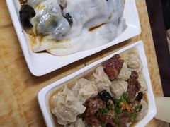 冬菇云耳粉肠肠-新园饮食店(香洲总店)