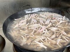 -爱碗亭·鲜炒湖南菜(壹城中心店)