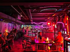 -vimi便利店酒吧