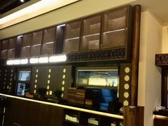 -良米山·云南野生菌过桥米线(上海首店)