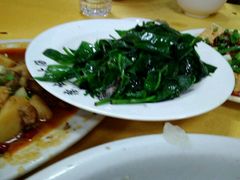-荣生萝卜汤饭店