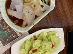 -壹阁胡羊焖饼(特色小吃街店)