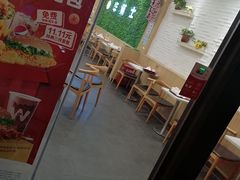 -华莱士(长虹大道中段店)
