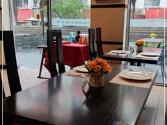 -克比叔叔印度餐厅Kebabs on the Grille(人民广场店)