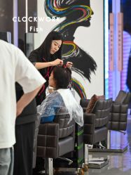 -Z.X HAIR SALON张新美业