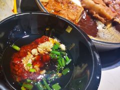 -运气牛自助酱大骨火锅(南京东路店)
