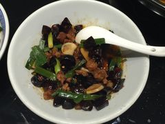 -黔蘑菇四季餐厅(观山湖店)