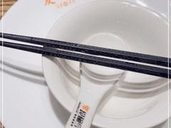 -爱碗亭·鲜炒湖南菜(壹城中心店)