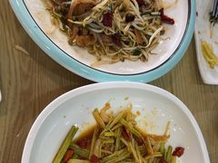 -乔家小院•本地小海鲜•非遗驴肉(万年泉路店)