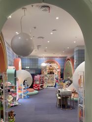 -奈尔宝·儿童乐园·亲子餐厅(华采天地店)