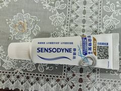 -维乐口腔·埃齐门诊(静安店)