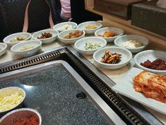 -金顺韩式烤肉·网红烤肉店(广利路店)