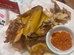 -头上红煨盐鸡·非遗院子餐厅